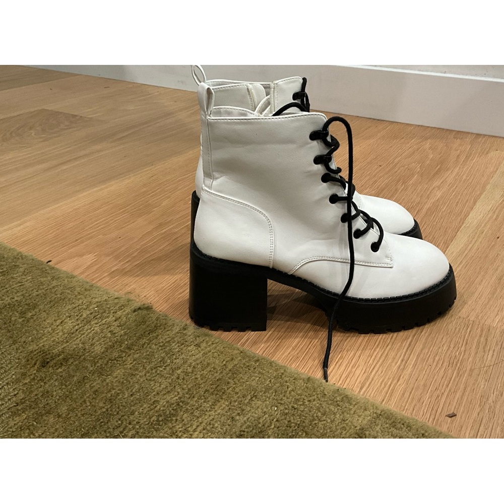 Heeled Boots, Black and White